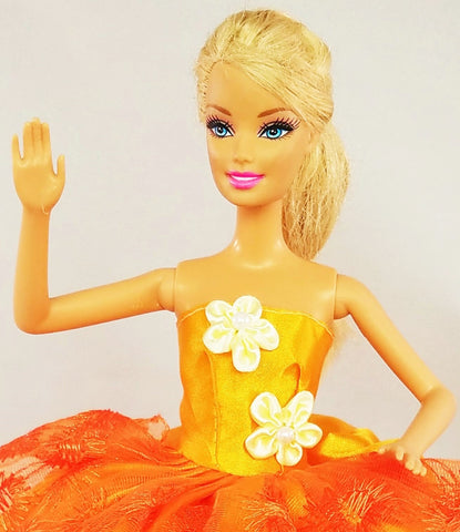barbie orange dress Orange Barbie